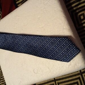 Men's pierre Cardin  Navy Blue Polka Dot neck  Tie